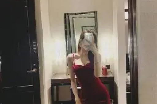 叶珂打破沉默！生女后分手内幕曝光黄晓明感情生活被深扒